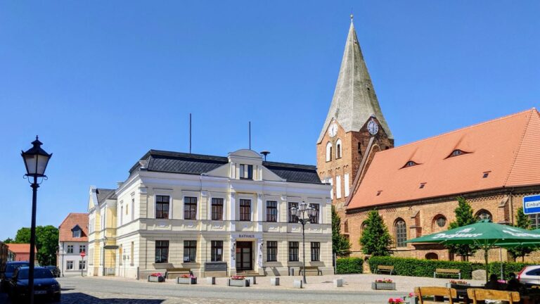 pxl 20210618 102659321 1280 768x432